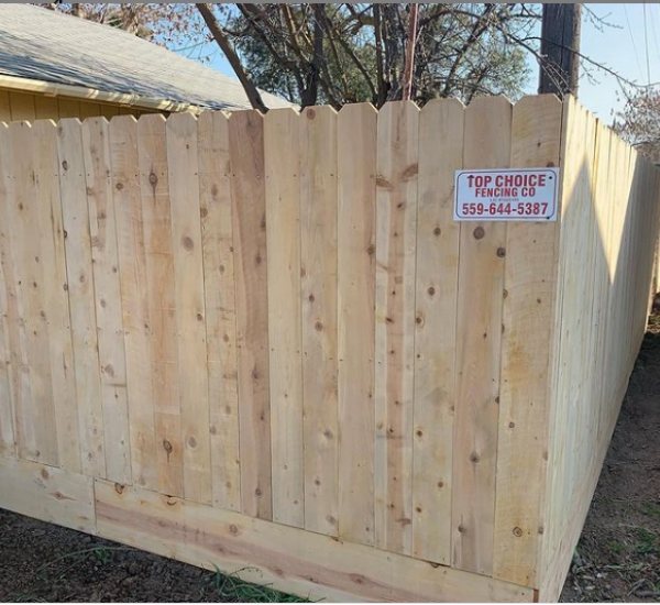 cedar wood fence services Fresno